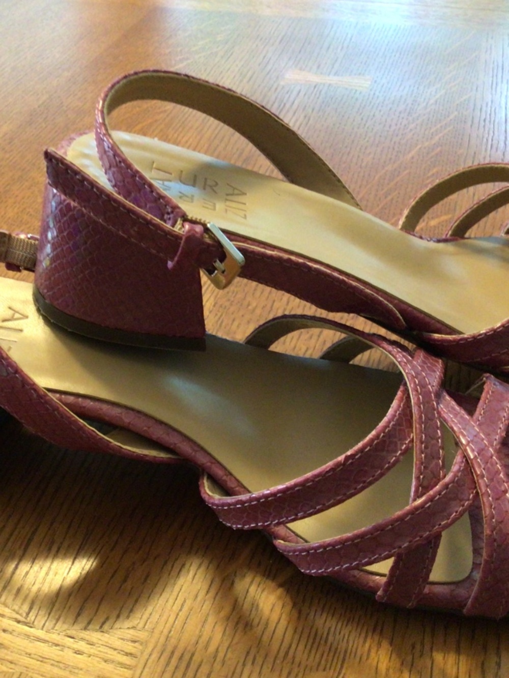 Naturalized dusty mauve reptile print sling back. Size 9. - Picture 2 of 4